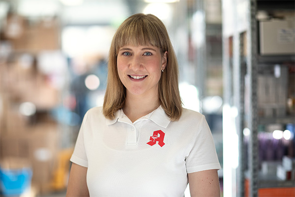 Apothekerin Lisa Stenschke Apothekerin Lisa Stenschke