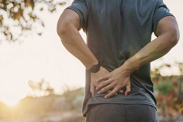 Welche Übungen kann ich für einen gesunden Rücken machen?